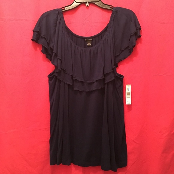 Cute on or off shoulder navy top - Picture 3 of 6